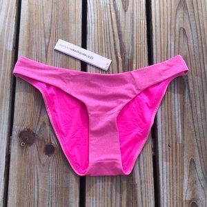 NWT Aqua Swim Bikini Bloomingdale’s Exclusive In Shimmery Pop Pink Size Small